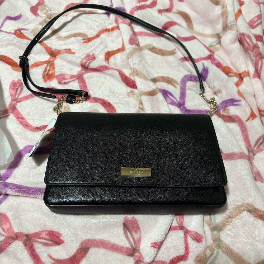 Black Leatther Kate spade crossbody purse